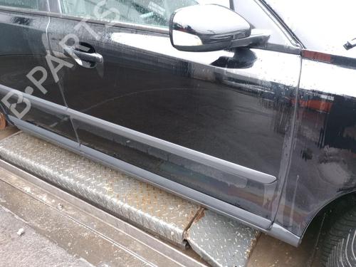 Right front door VOLVO V50 (545) 1.8 | BP27233201C3