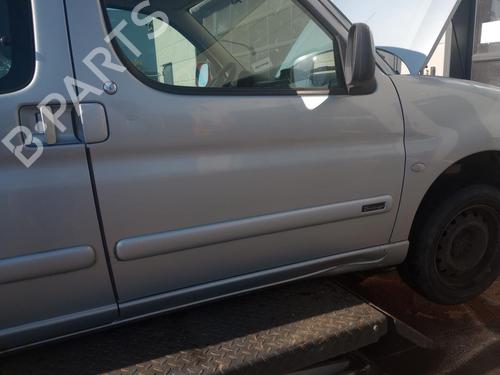 Right front door CITROËN BERLINGO / BERLINGO FIRST MPV (MF_, GJK_, GFK_) 1.6 16V (MFNFU) | BP27231205C3 