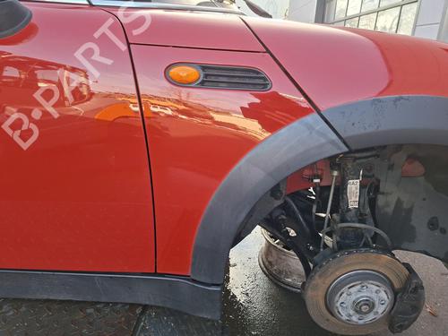 Forkjerm høyre MINI MINI (R50, R53) Cooper (116 hp) 32762479