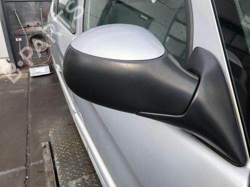 Used Right mirror Right mirror 32733710 32733710