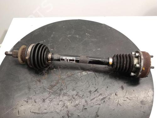 Used Left front driveshaft Left front driveshaft VW FOX Hatchback (5Z1, 5Z3, 5Z4) 1.4 (75 hp) 33723081 33723081