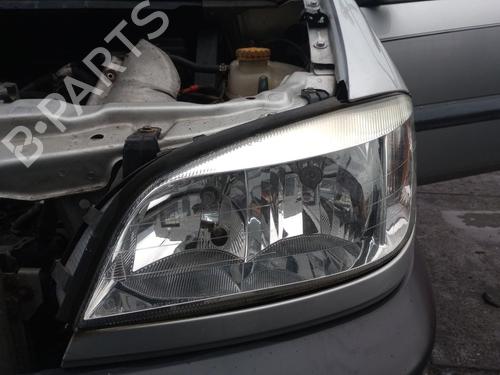 Used Left headlight OPEL ZAFIRA A MPV (T98) 1.8 16V (F75) (125 hp) 27232268