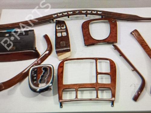 Used Door moulding trim Door moulding trim MERCEDES-BENZ S-CLASS (W220, V220) S 320 (220.065, 220.165) (224 hp) 40357425 40357425