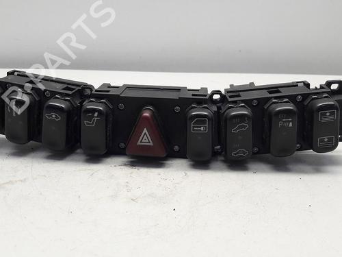 Used Warning switch MERCEDES-BENZ S-CLASS (W220, V220) S 320 (220.065, 220.165) (224 hp) 27227848