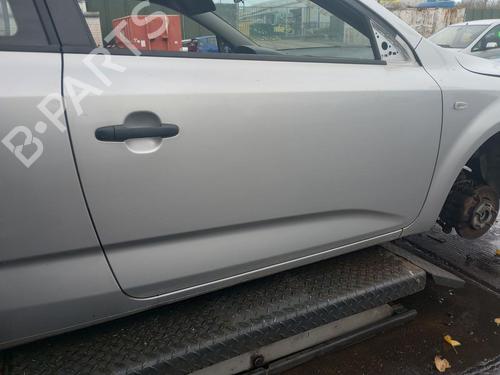 Right front door KIA CEE'D Hatchback (ED) 1.6 | BP27229774C3 