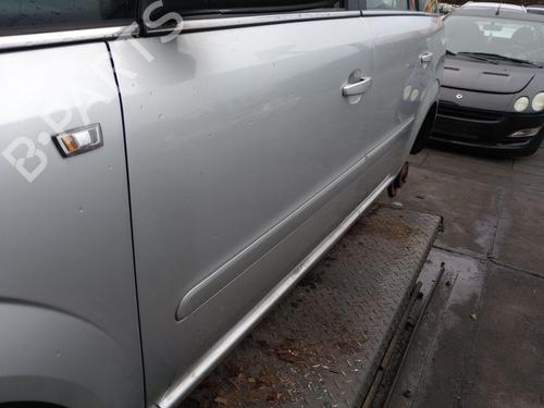 Left front door OPEL ZAFIRA / ZAFIRA FAMILY B (A05) 1.9 CDTI (M75) | BP27232638C2 