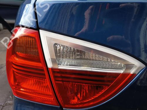 left-tailgate-light-bmw-3-touring-e91-2004-2005-2006-2007-2008-2009-2010-2011-2012-33183219 main image