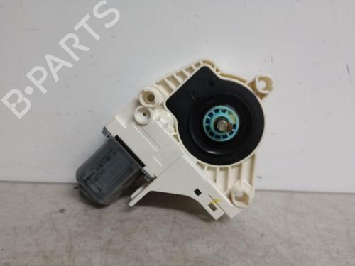 Used Right rear window motor Right rear window motor AUDI A4 B8 Avant (8K5) 2.0 TFSI (180 hp) 33611231 33611231