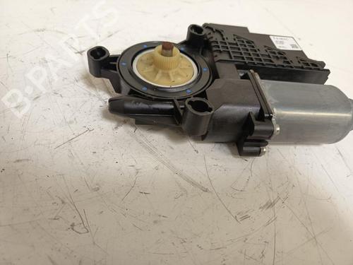 Used Left front window motor Left front window motor SKODA FABIA I Combi (6Y5) 1.4 16V (75 hp) 32761179 32761179