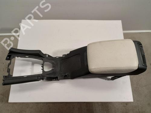 Armrest / Center console SAAB 9-3 Estate (E50) 1.9 TiD | BP27228740I20