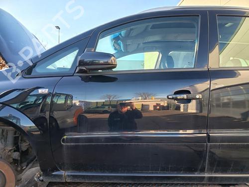Used Left front door Left front door 33127203 33127203