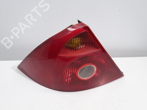 Used Left taillight FORD MONDEO III (B5Y) 1.8 16V (110 hp) 27228555