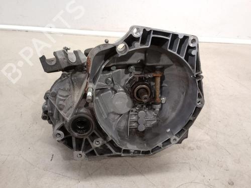 Used Gearbox FIAT QUBO (225_) 1.3 D Multijet (225CXB1A, 225AXB1A, 225CXB11, 225AXB11,... (75 hp) 27231682