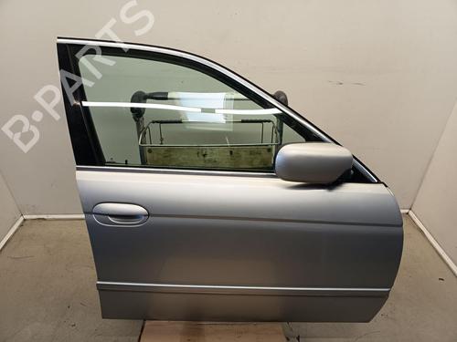Used Right front door Right front door 38294230 38294230
