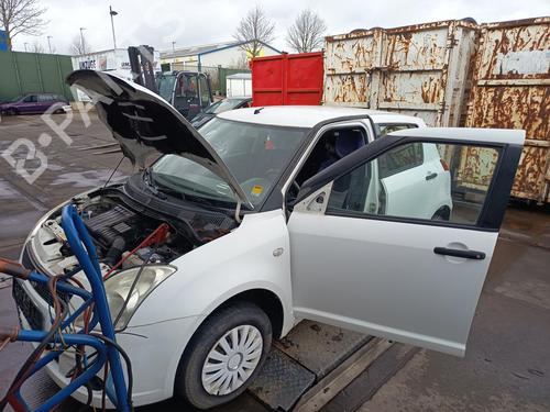 Used Parts SUZUKI SWIFT III (MZ, EZ)  1.3 (RS413, ZC11S)  4554905