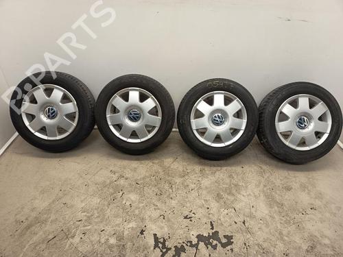 Felgsett Felgsett VW POLO IV (9N_, 9A_) 1.4 16V (75 hp) 36957809 36957809