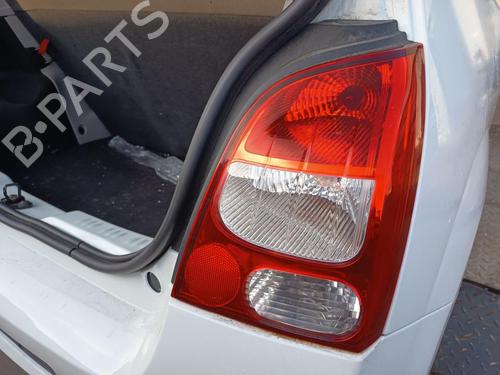 Used Right taillight Right taillight RENAULT TWINGO II (CN0_) 1.2 (CN0D) (58 hp) 33749243 33749243