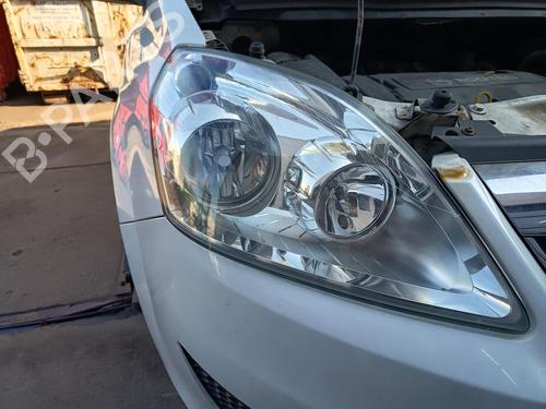 Used Right headlight Right headlight OPEL ZAFIRA / ZAFIRA FAMILY B (A05) 1.8 (M75) (140 hp) 33275248 33275248