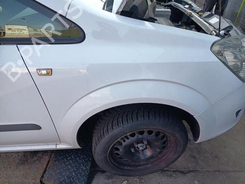 Used Right front fenders Right front fenders OPEL ZAFIRA / ZAFIRA FAMILY B (A05) 1.8 (M75) (140 hp) 33275246 33275246