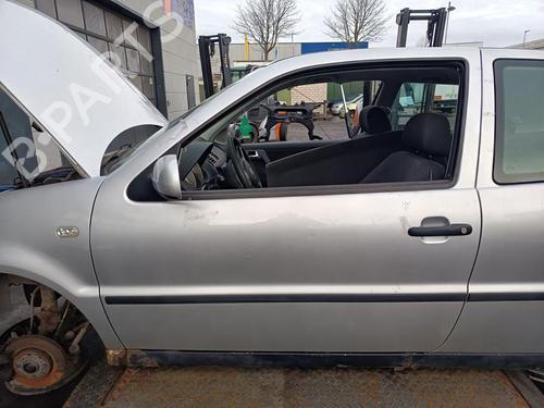 Used Left front door VW POLO (6N2) 1.0 (50 hp) 32763309