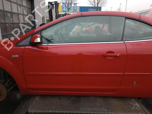 Left front door FORD FOCUS II Convertible 2.0 TDCi 1498898 FORD