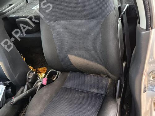 left-front-seat-suzuki-ignis-ii-mh-2003-32761487 main image