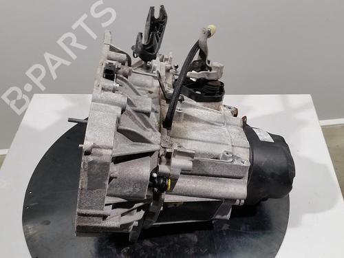 gearbox-renault-clio-iii-br01-cr01-2005-2006-2007-2008-2009-2010-2011-2012-2013-2014-27227658 main image