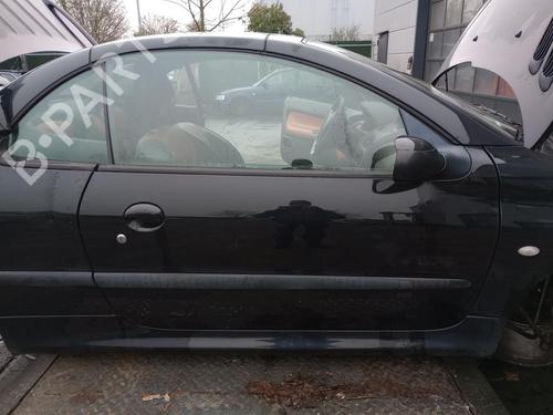 Used Right front door PEUGEOT 206 CC (2D) 1.6 16V (2DNFUF, 2DNFUR) (109 hp) 27232625