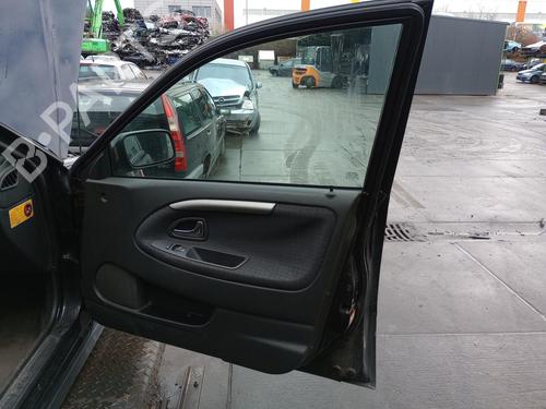 Right front door VOLVO V40 Estate (645) 2.0 | BP27233441C3 