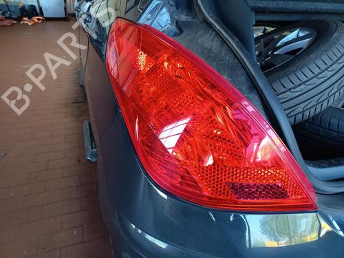 Used Left taillight Left taillight PEUGEOT 308 I (4A_, 4C_) 1.6 16V (120 hp) 35916775 35916775