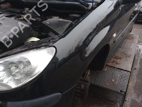 Left front fenders PEUGEOT 206 CC (2D) 1.6 16V (2DNFUF, 2DNFUR) | BP27232622C41 