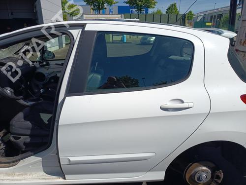 Dør venstre bak Dør venstre bak PEUGEOT 308 I (4A_, 4C_) 1.6 GTi (200 hp) 35996003 35996003