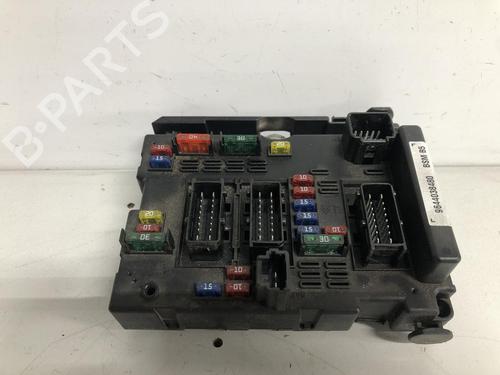 Used Fuse box Fuse box PEUGEOT 406 Coupe (8C) 2.0 16V (136 hp) 32734031 32734031