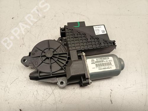 Used Left front window motor Left front window motor VW POLO IV (9N_, 9A_) 1.2 12V (64 hp) 33723108 33723108