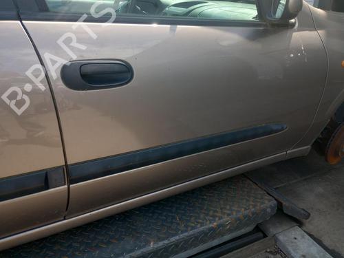 Right front door NISSAN ALMERA II Hatchback (N16) 1.5 | BP27230911C3 