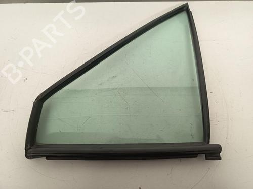 Używane Szyba trójkątna przednia lewa VW PASSAT B2 Variant (33B) 1.8 (87 hp) 32762324