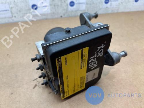 Used ABS pump MERCEDES-BENZ E-CLASS Convertible (A207) E 350 CDI (207.423) (265 hp) 25971081