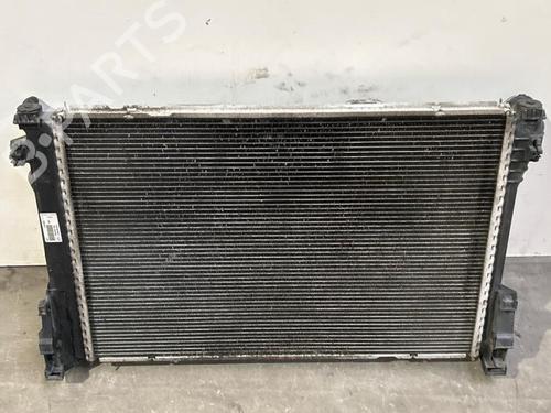 Used Water radiator Water radiator 38822226 38822226