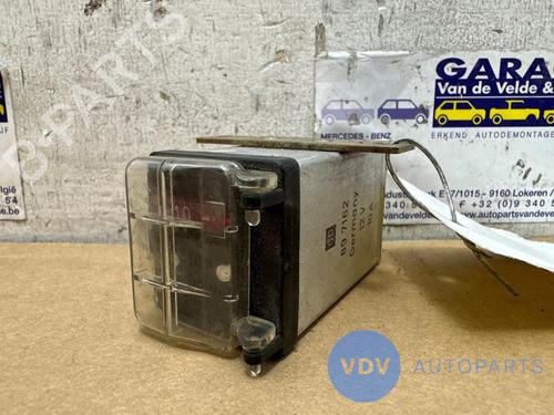 Used Electronic sensor MERCEDES-BENZ 190 (W201) 2.0 (201.022) (90 hp) 25954821