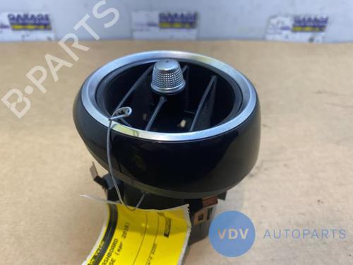 Used Air vent MERCEDES-BENZ C-CLASS (W205) C 220 BlueTEC / d (205.003) (163 hp) 25957302