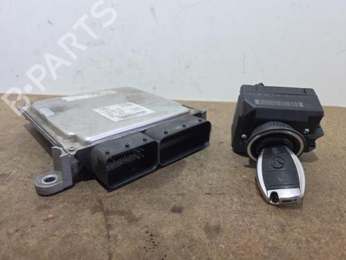 Used Ignition barrel Ignition barrel RELIANT SCIMITAR Roadster 1300 (69 hp) 40289407 40289407