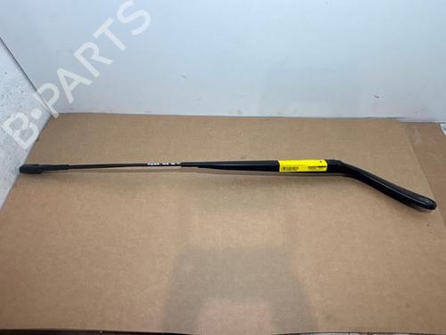front-windshield-wiper-arm-mercedes-benz-vito-van-w447-2014-38828854 main image