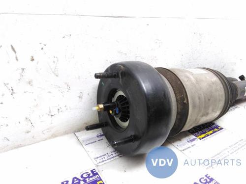 Right front shock absorber MERCEDES-BENZ C-CLASS (W205) C 220 BlueTEC / d (205.003) | BP25941092M17 