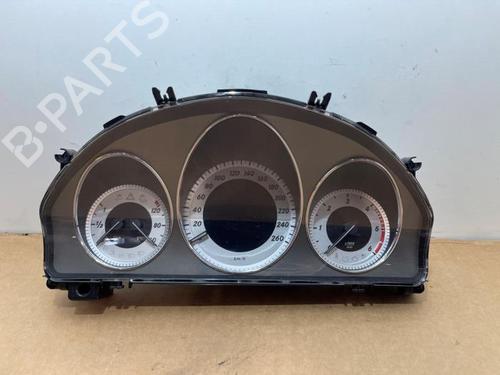 Used Instrument cluster Instrument cluster MERCEDES-BENZ GLK-CLASS (X204) 220 CDI 4-matic (204.984, 204.997) (170 hp) 38827110 38827110