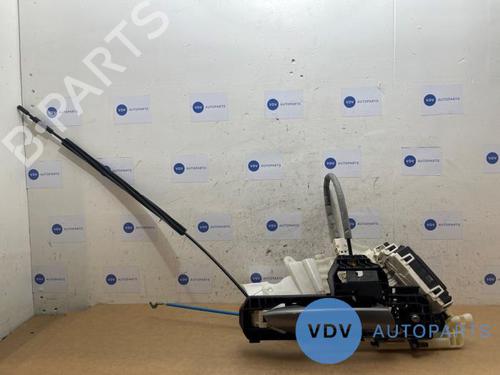 Used Electronic module MERCEDES-BENZ CLS (C218) CLS 350 CDI / d (218.323) (265 hp) 25967643