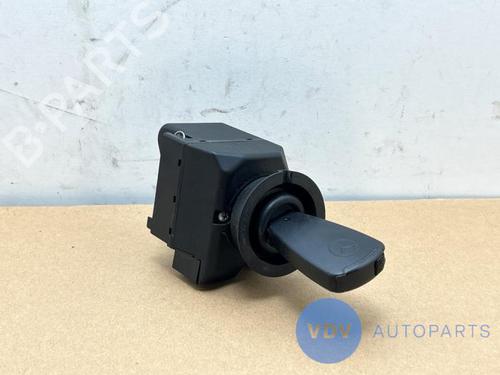 Control unit MERCEDES-BENZ E-CLASS (W210) E 200 (210.035) | BP30161896M11