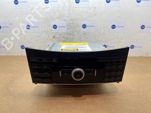 radio-mercedes-benz-e-class-w212-2009-2010-2011-2012-2013-2014-2015-2016-38835164 main image