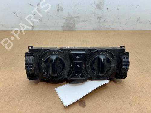 Used Climate control Climate control MERCEDES-BENZ CLK Convertible (A208) CLK 200 (208.435) (136 hp) 38819643 38819643