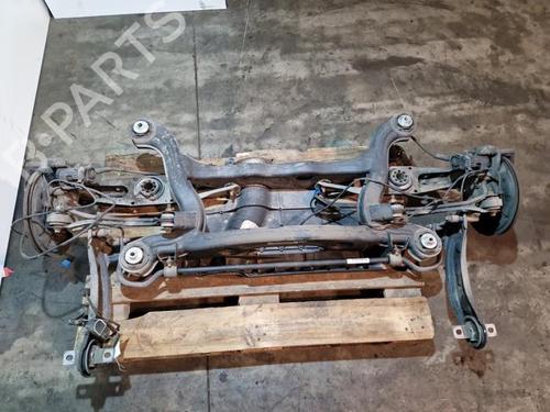 Used Rear axle Rear axle MERCEDES-BENZ CLA Coupe (C117) CLA 200 (117.343) (156 hp) 38819827 38819827