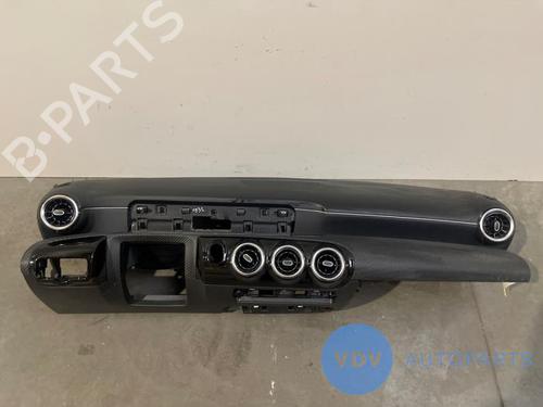 Instrumentbord MERCEDES-BENZ CLA Shooting Brake (X118) CLA 200 d (118.612) (150 hp) 26947369